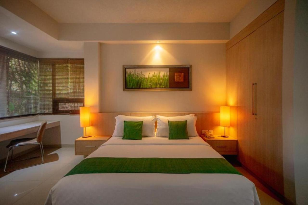 Kokonut Suites Seminyak Dalung  Dış mekan fotoğraf