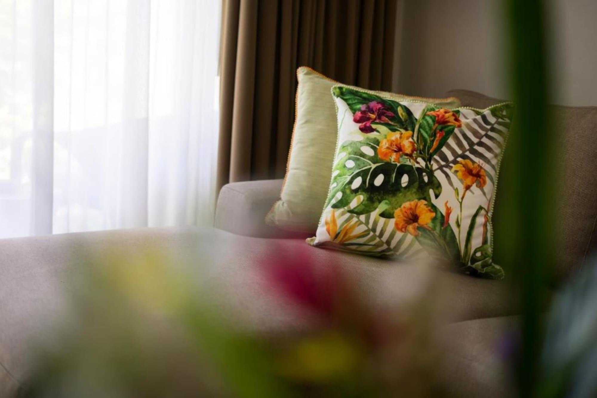 Kokonut Suites Seminyak Dalung  Dış mekan fotoğraf
