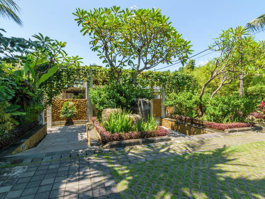 Kokonut Suites Seminyak Dalung  Dış mekan fotoğraf